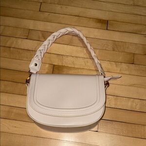 Elegant Light Pink Braided Handle Bag